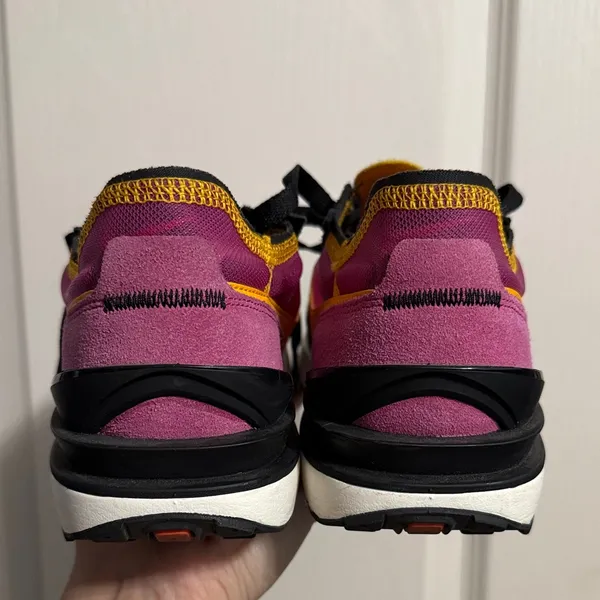 Nike Waffle One Athleisure Sneakers Fuchsia University Gold Streetwear - Image 5