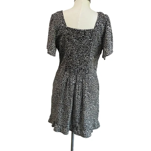 Abercrombie &‎ Fitch Black White Spotted Flutter Sleeve Mini Dress Sz Large - Image 3