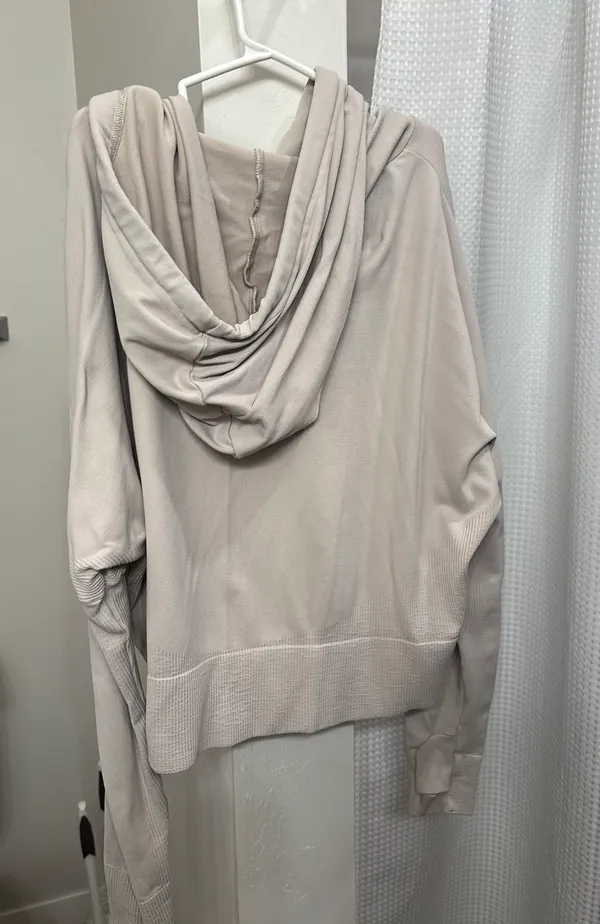 Gymshark Pause Hoodie - Image 3