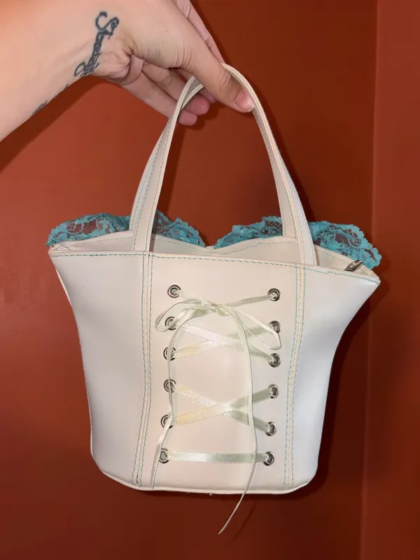 Y2K vintage corset purse - Image 4