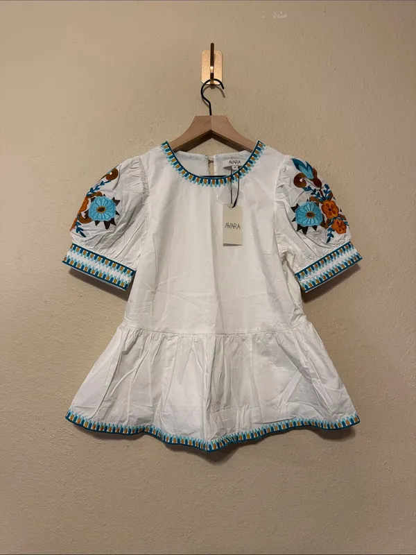 Avara Eileen White Embroidered Peplum Top Size XS NWT - Image 4