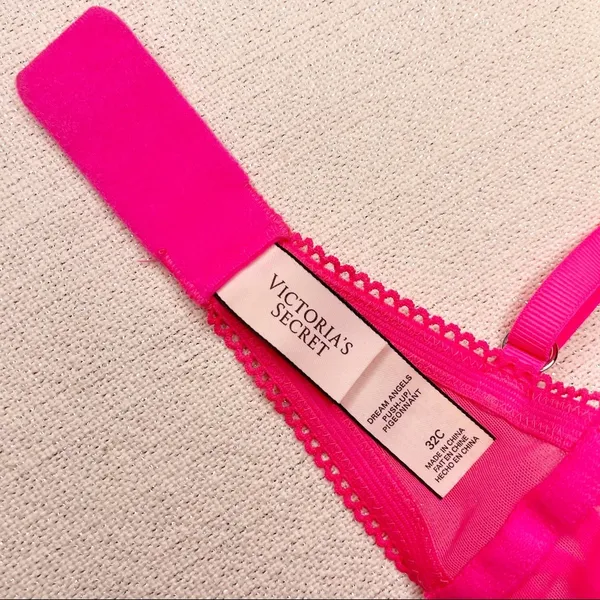 Victoria’s Secret Pink Lace Push Up Padded Bra Dream Angels Series 32C - Image 9