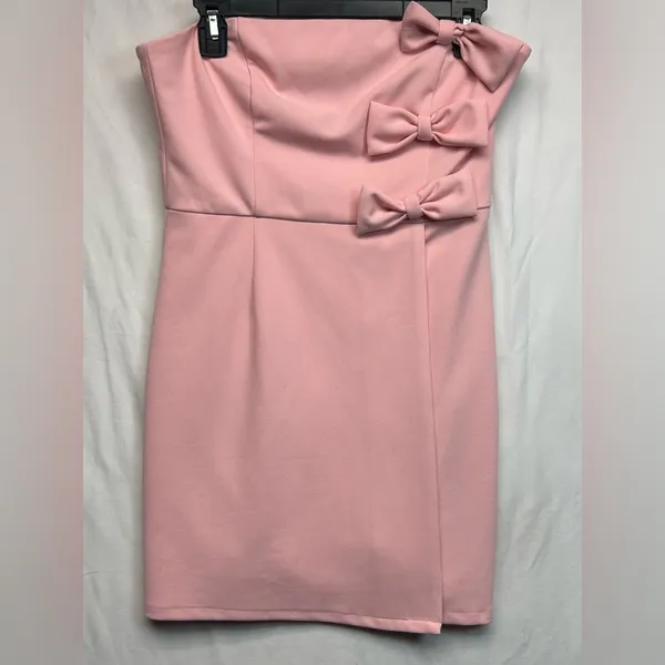 AQUA BOW MINI DRESS🩷 true to size One‎ bow needs to be sewn on one side - Image 3