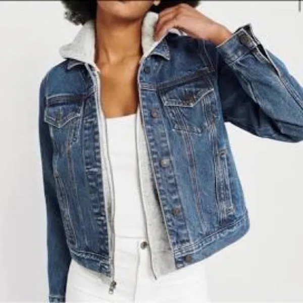Abercrombie & Fitch Classic Trucker Jean Jacket Blue Sz. L Flap Button Pockets - Image 2