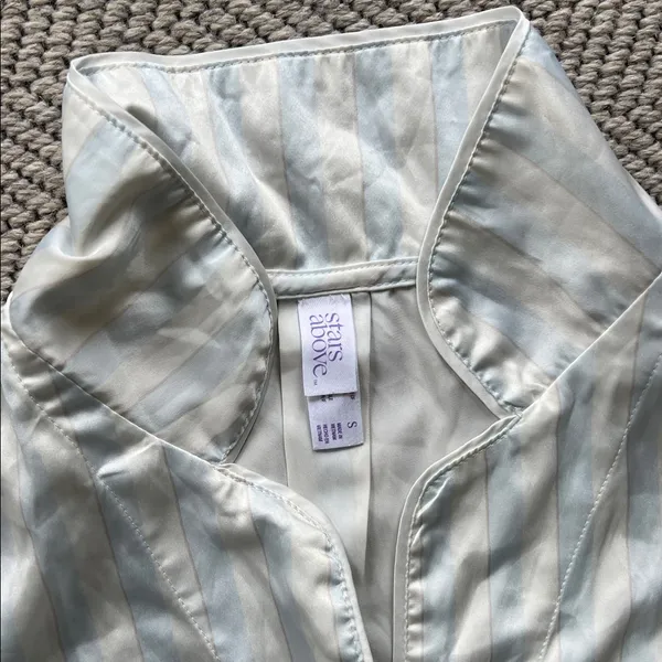 Stars above pajama top - Image 2