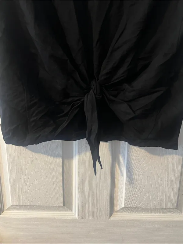 Zara Black Knot-Front Crop Top - Image 2