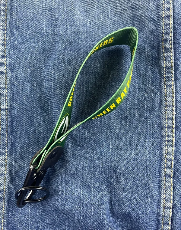 Green Bay Packers Keychain - Image 2