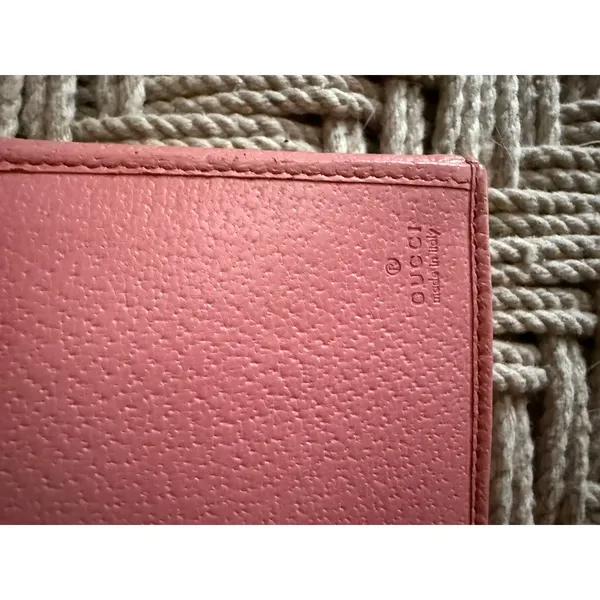 Gucci Vintage Pink Long Snap Wallet with Gold Hardware - Image 4