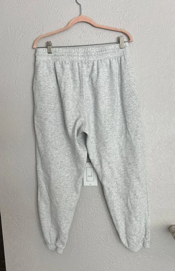 Gap soft classic jogger heather gray  sweatpants L - Image 4