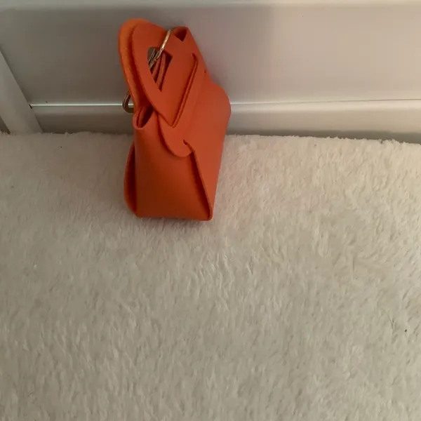 Little orange purse key fob - Image 4