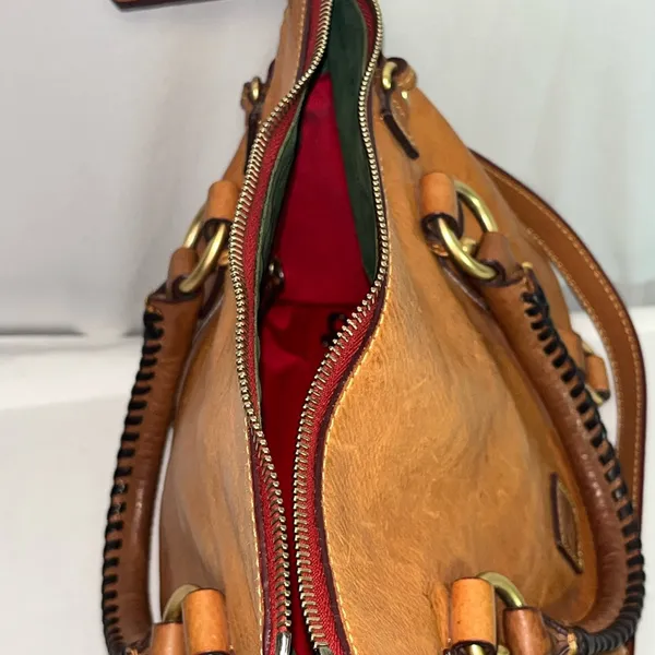 Dooney & Bourke vintage large satchel rustic in a cognac color. - Image 5
