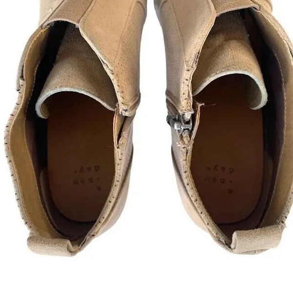 A New Day Side Zip Tan Wedge Heel Faux‎ Suede Vegan Sneakers Womens Size 9.5 - Image 5