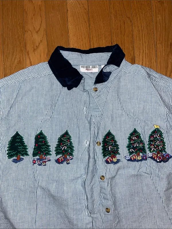 Holiday Embroidered Christmas Tree Button-Up Shirt - Image 2