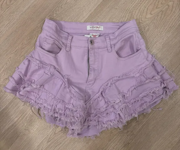 Vibrant Miu Triple Threads Light Purple Ruffle Shorts - Image 4