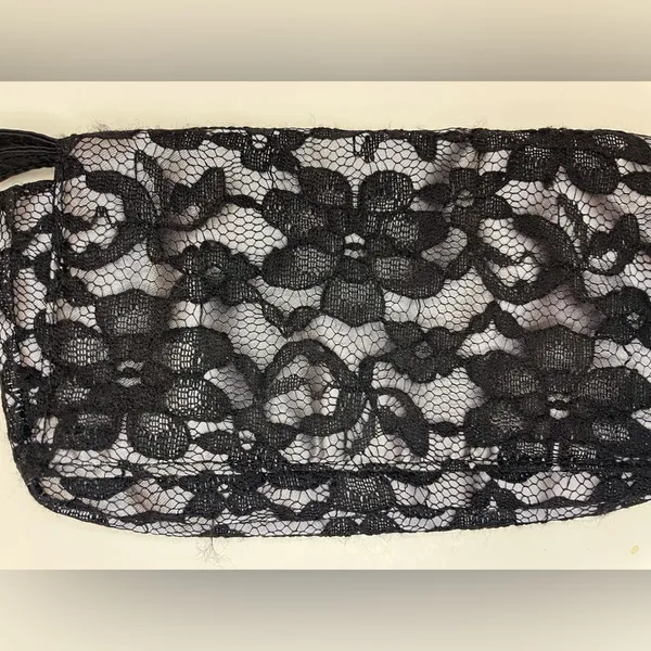 Victoria’s‎ Secret Y2K Floral Lace Wristlet Black and Gray Lace Clutch - Image 6