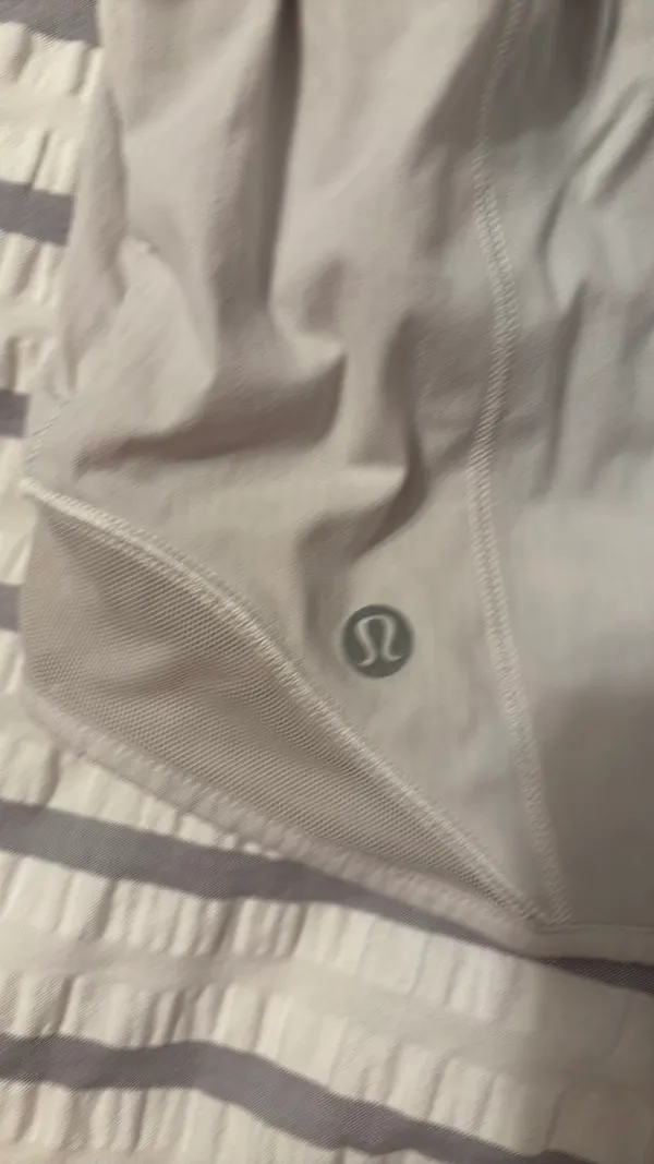 Lululemon Hotty Hot - Image 2