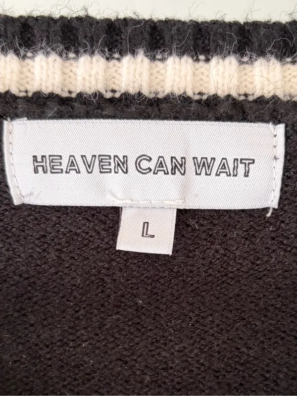 Heaven Can Wait Skyfall Sweater Black and White size Large Heavy Comfy Goth Dark - Image 4