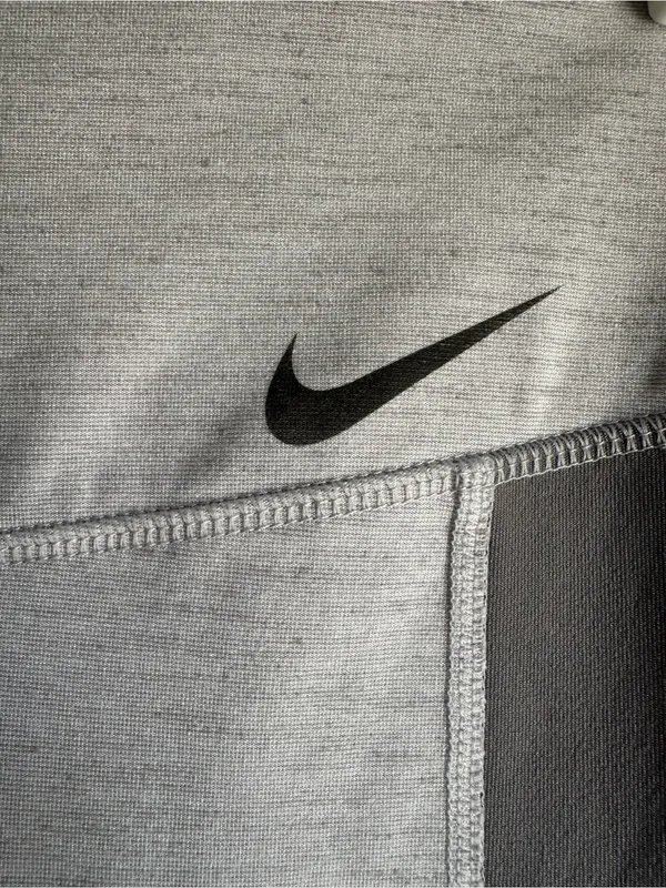 8. Nike dry fit small legging. 23 inseam - Image 3