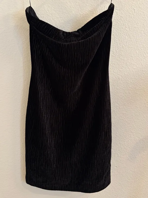 Naked Wardrobe Black Strapless Textured Velvet Mini Dress Small - Image 4