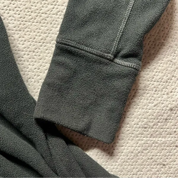 Mountain Hardwear Women’s Black Fleece Full Zip Jacket Size Medium EUC - Image 5