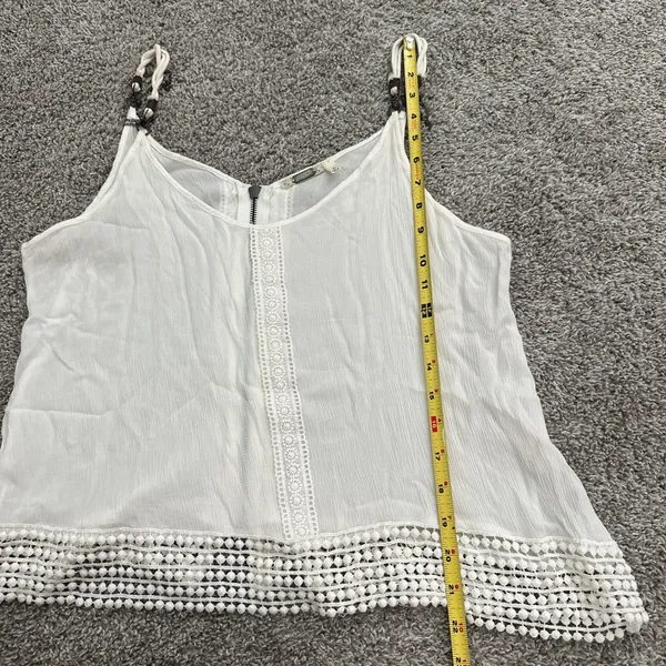 Gimmicks by BKE Off White Lace-Trim Cami Tank Top - Image 6