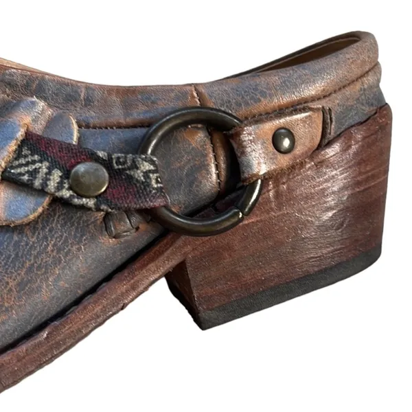 EUC Bed Stu Leather Triad Mule Clogs Size 7 - Image 4