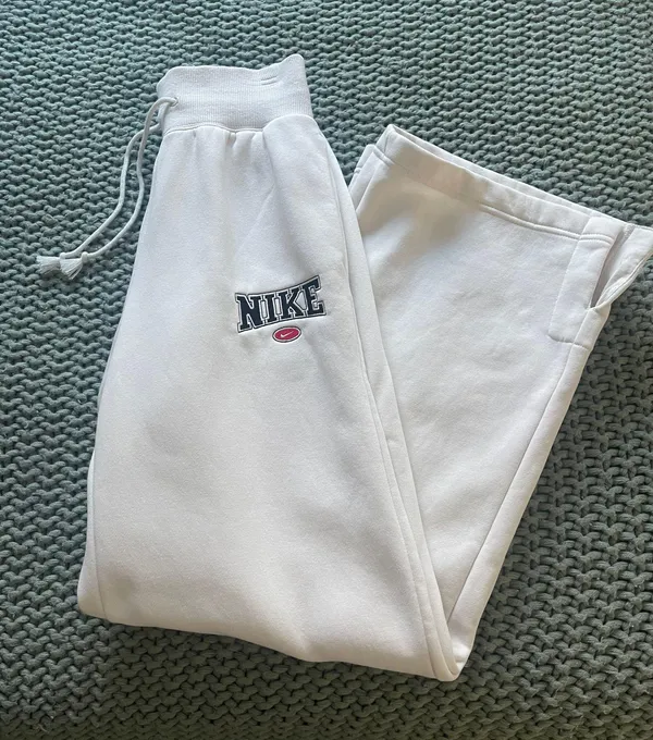 Nike Pheonix Fleece Wide Leg Sweatpants - Image 2