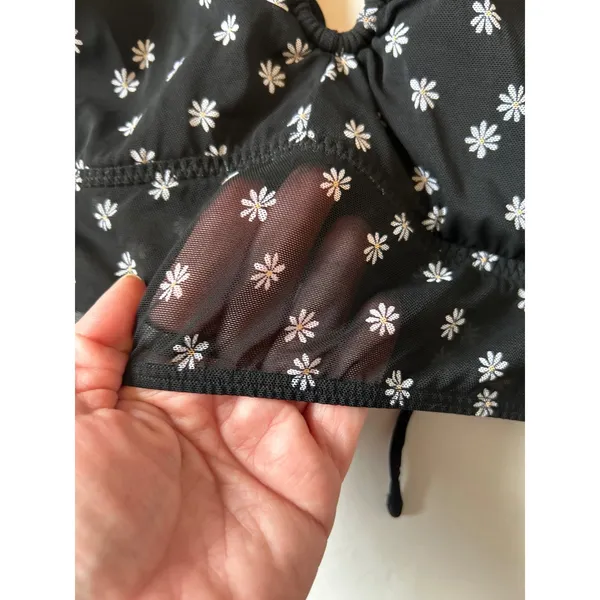 Gilly Hicks Black Daisy Floral Mesh Halter Bandeau Top Keyhole‎ Medium - Image 7
