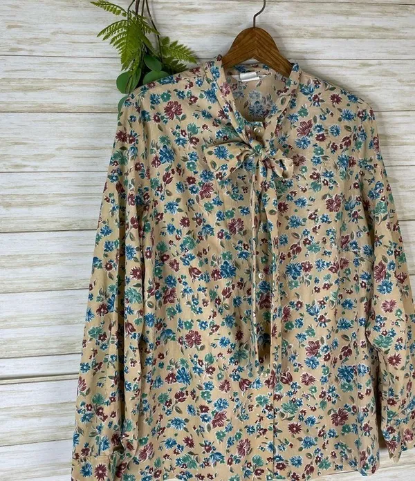 Vintage sears yellow floral pussybow neck tie office secretary blouse - Image 3