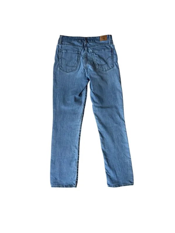 Levi Strauss mid rise slim light wash blue denim jeans women's size 6M - Image 2