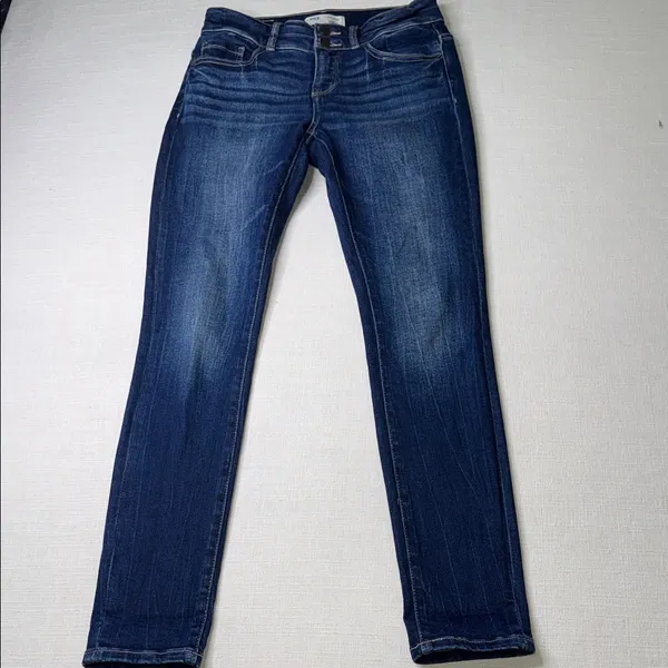BKE Dark Blue Women's Skinny Jeans - Image 3