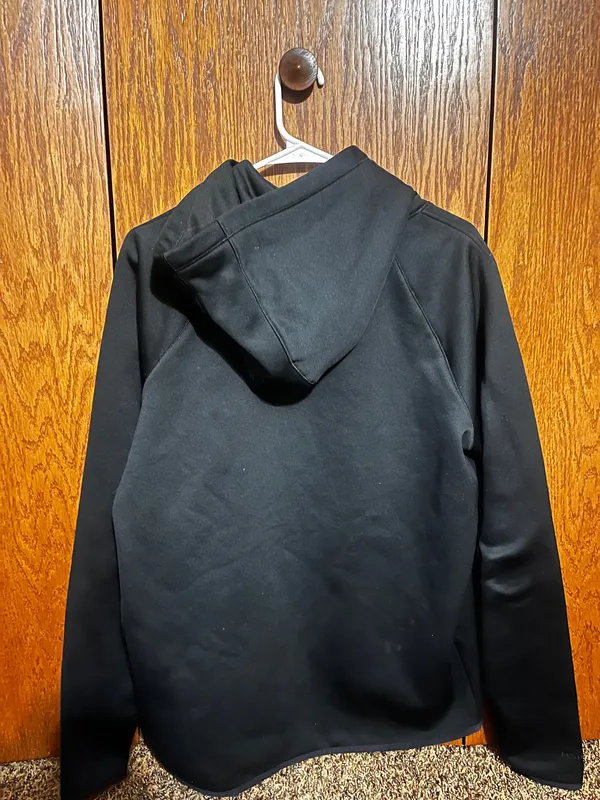 Women’s Under Armour Sweatshirt - Image 2