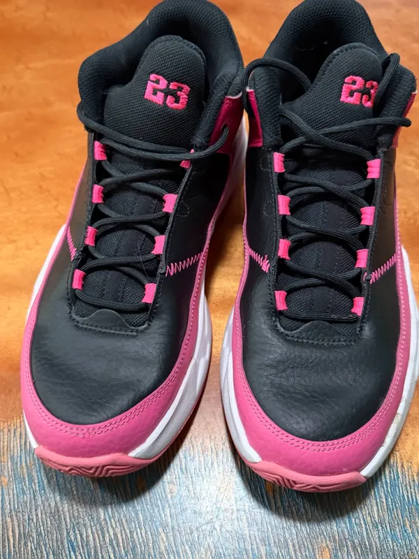 Jordan Max Aura Athletic Sneakers Black Pink 23 - Image 12