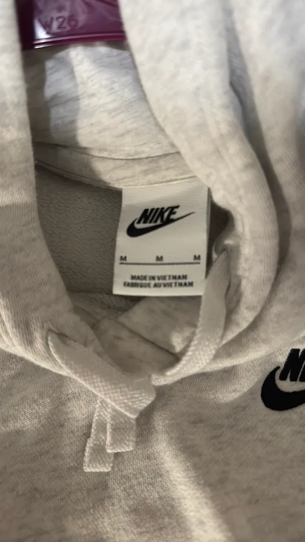 Nike Sweatshirt Hoodie - Image 2