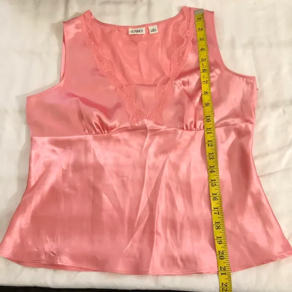 2000s Y2K Coquette Pink satin camisole sleeveless blouse with lace detailing V-neck lingerie style top Excellent condition measurement in pics-Size 12/L - Image 5