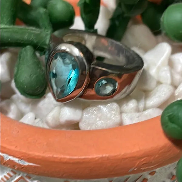 💍💍💍2/40💍💍💍Silver Ring with Blue Gemstones - Image 2
