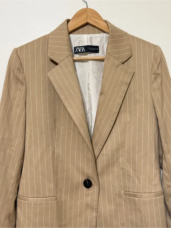 Zara Pinstripe Blazer Size Medium Women’s Tan Blogger Fav - Image 3