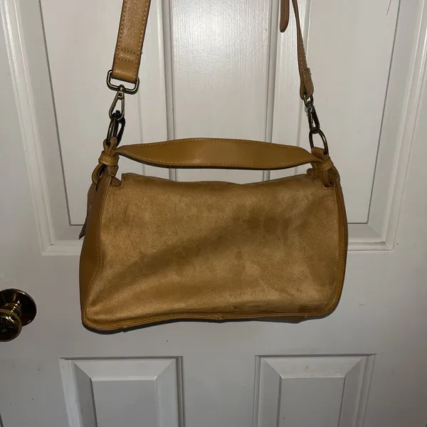 FRYE AND CO. Maggie Crossbody Bag - Image 3
