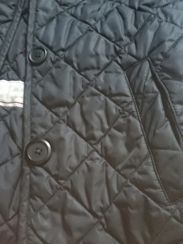 GAP Quilted Black Button-Front Vest Size Xs Womens Very Flattering - Image 3