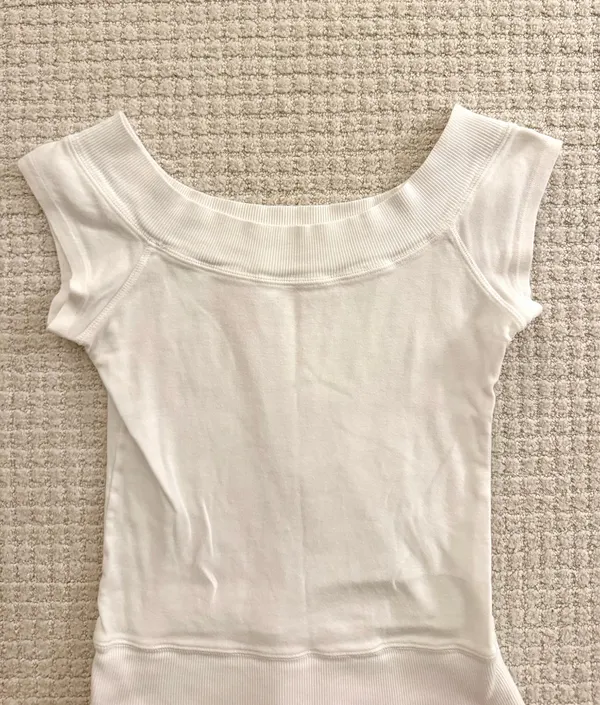 Brandy Melville Off-The-Shoulder Top - Image 4
