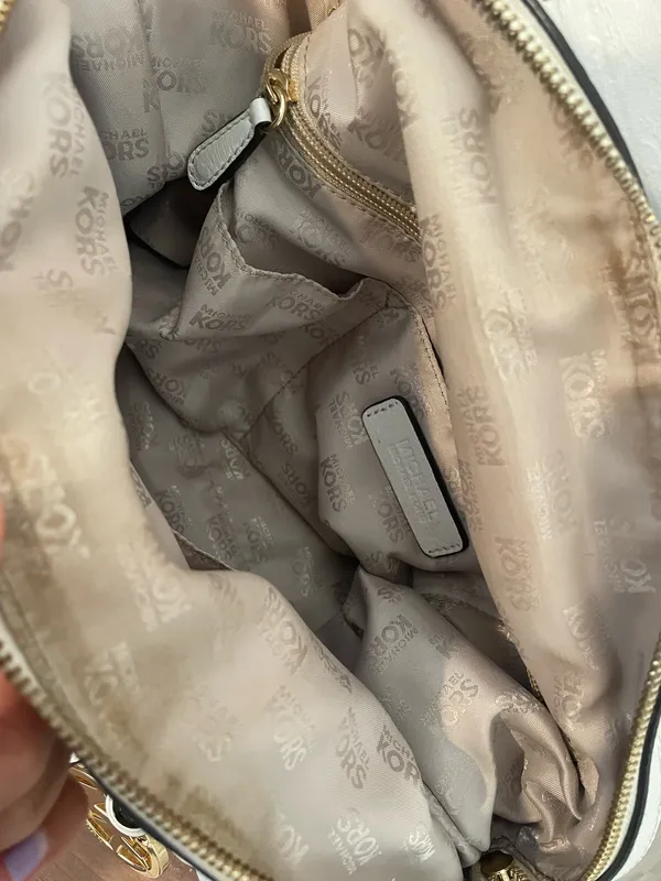 Michael Kors Cream Leather Handbag White - Image 4