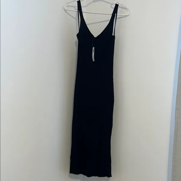 Nwt Abercrombie & Fitch Black Ribbed V-Neck Maxi Slip Dress - Image 2