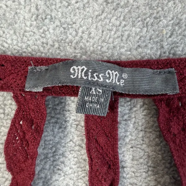 Miss Me Women's XS Burgundy Cut Out Lace V-Neck Blouse Roll Tab Long Sleeve - Image 5
