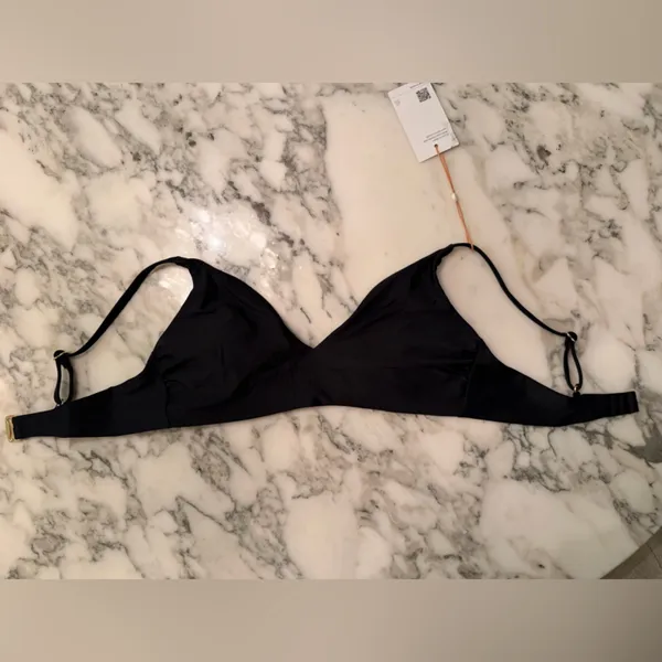 NWT Quince Black Italian v-neck bikini top Sz L - Image 8