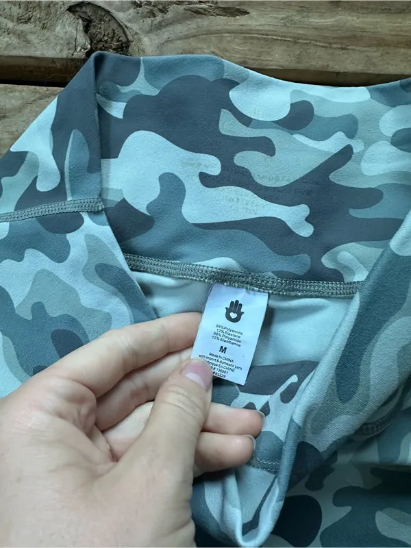 Spiritual Gangster Camo Print Perfect Glitter Stripe Leggings medium - Image 3