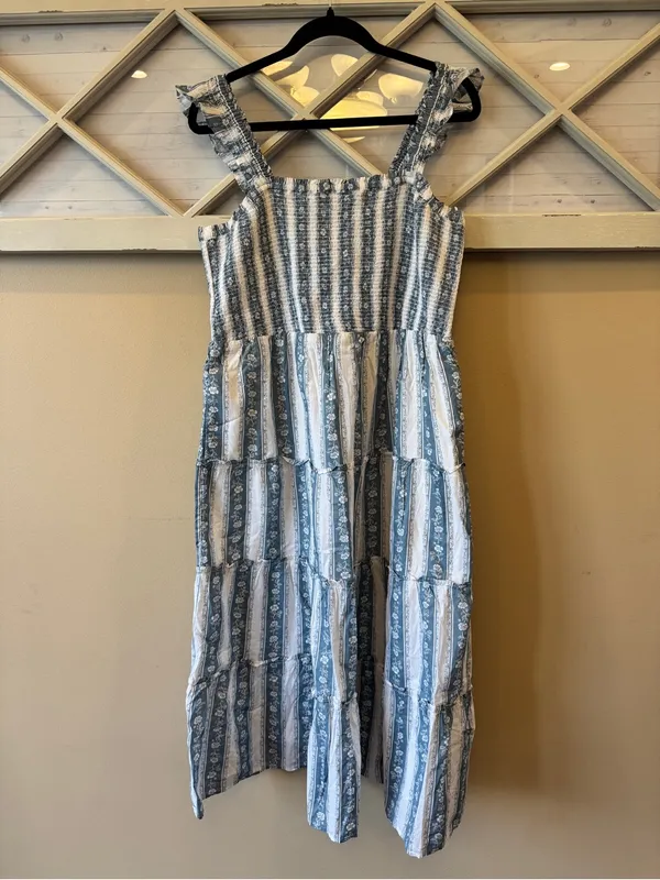 J. Crew blue Floral Smocked midi dress size large - Image 2