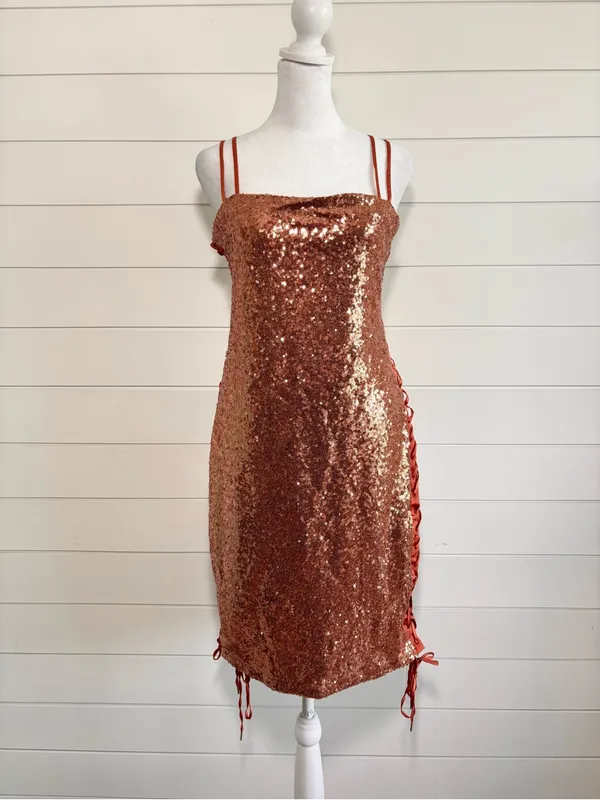 House of‎ CB Harlee Sequin Lace Up Back dress size L - Image 3