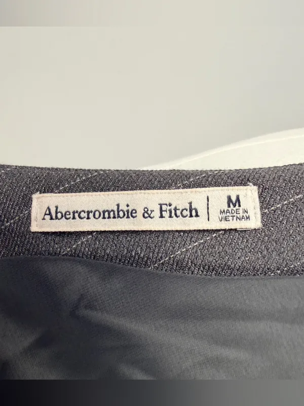 Abercrombie & fitch Mara Tailored Halter Vest pinstripe size medium backless - Image 5
