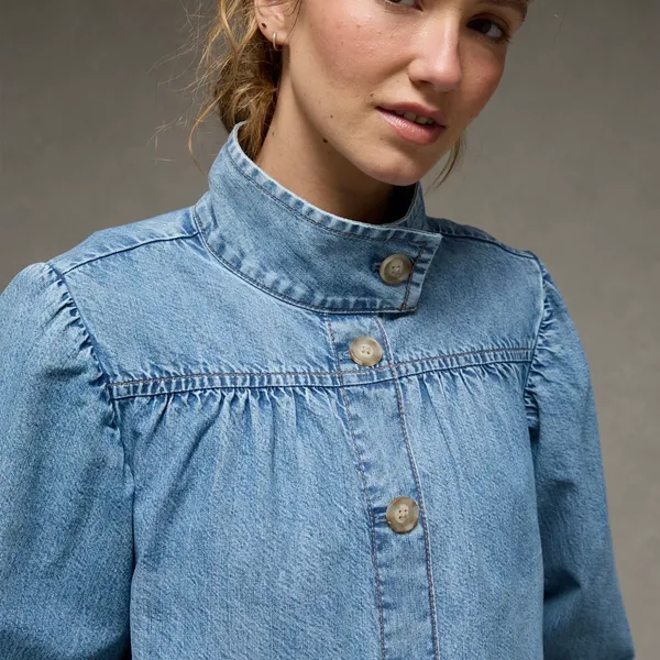American Eagle Cropped Denim Jacket Women’s Medium Blue Puff Sleeve Button Front NWT - Image 2