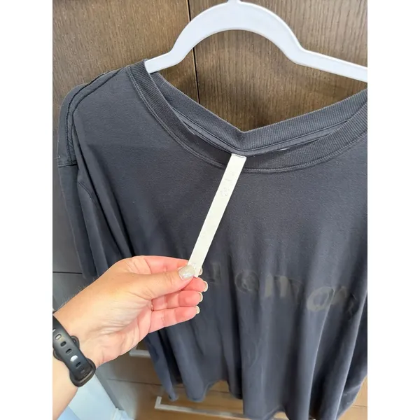 Lululemon all yours black wordmark graphic shirt women's 18 - Image 4